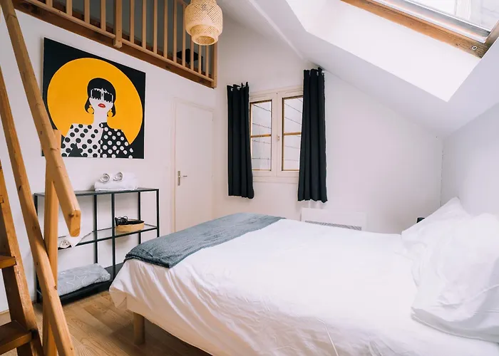 5 Personnes 50 M2 Hyper Centre * روان